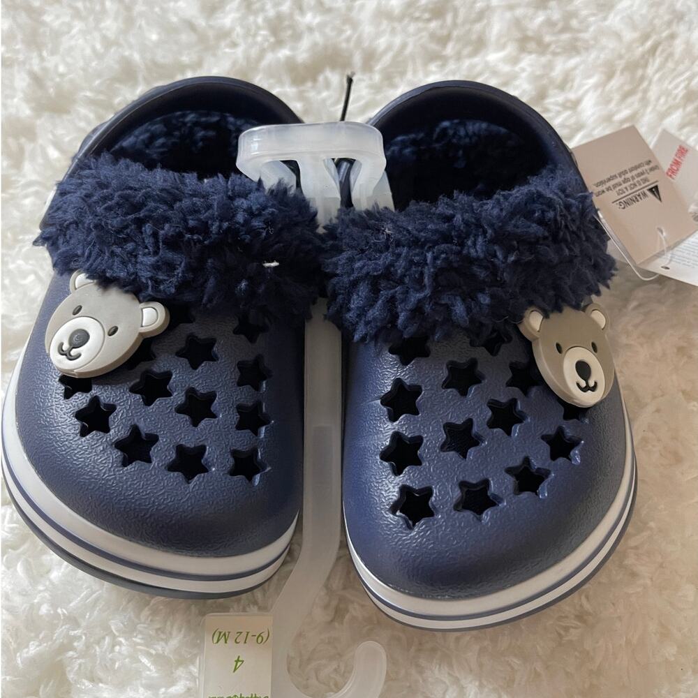 Stepping Stones Faux Fur Clogs Baby Boys Bear NEW Size 4 Furry Fuzzy Navy Blue